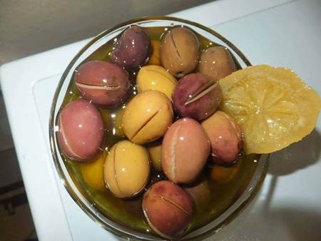 Kategori - Milas /Beçin Yağlı Çizik Zeytin  Çeşitleri